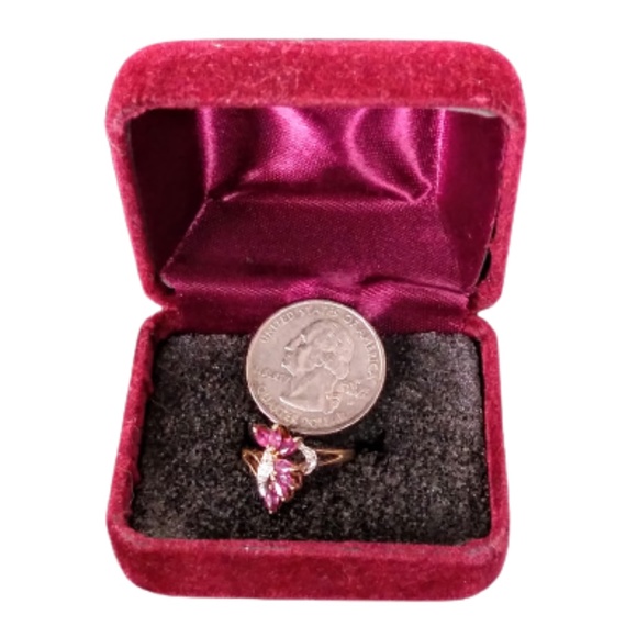 Rubies & Diamonds Ring Sz 6-1/2 🎉3X Host Pick🎉 - Picture 3 of 13